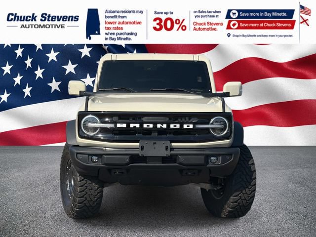 Certified 2025 Ford Bronco Outer Banks w/ Sasquatch Package AWD/4WD image 3