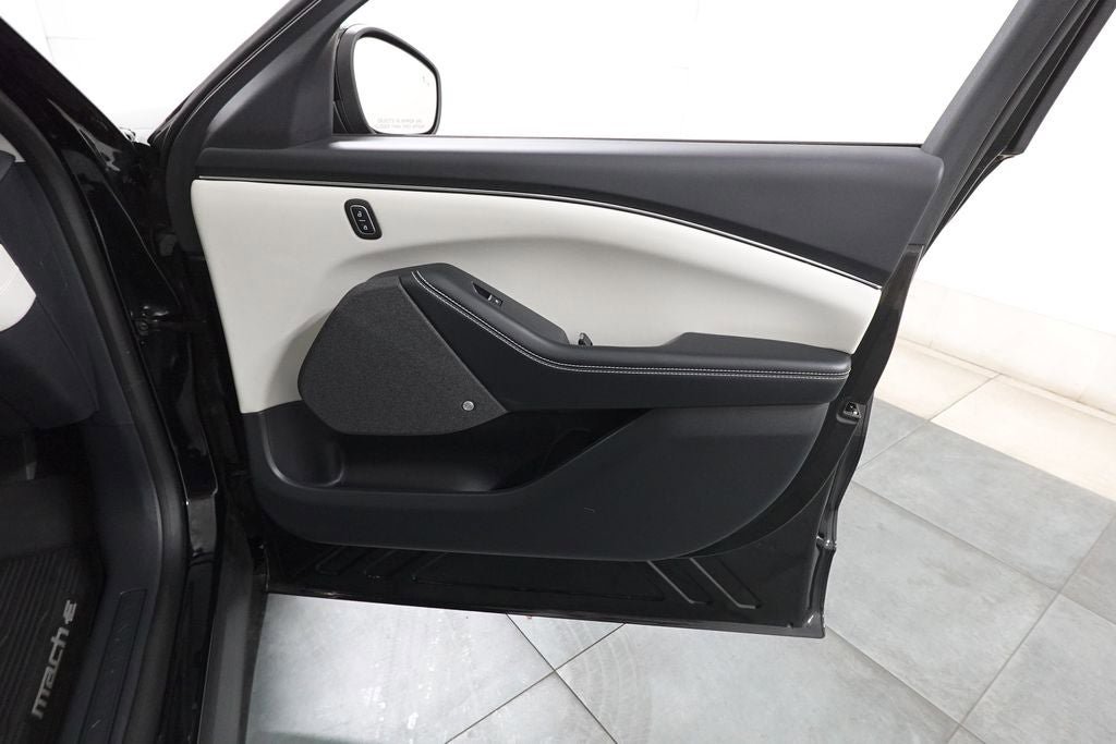 Certified 2025 Ford Mustang Mach-E Premium AWD/4WD image 33