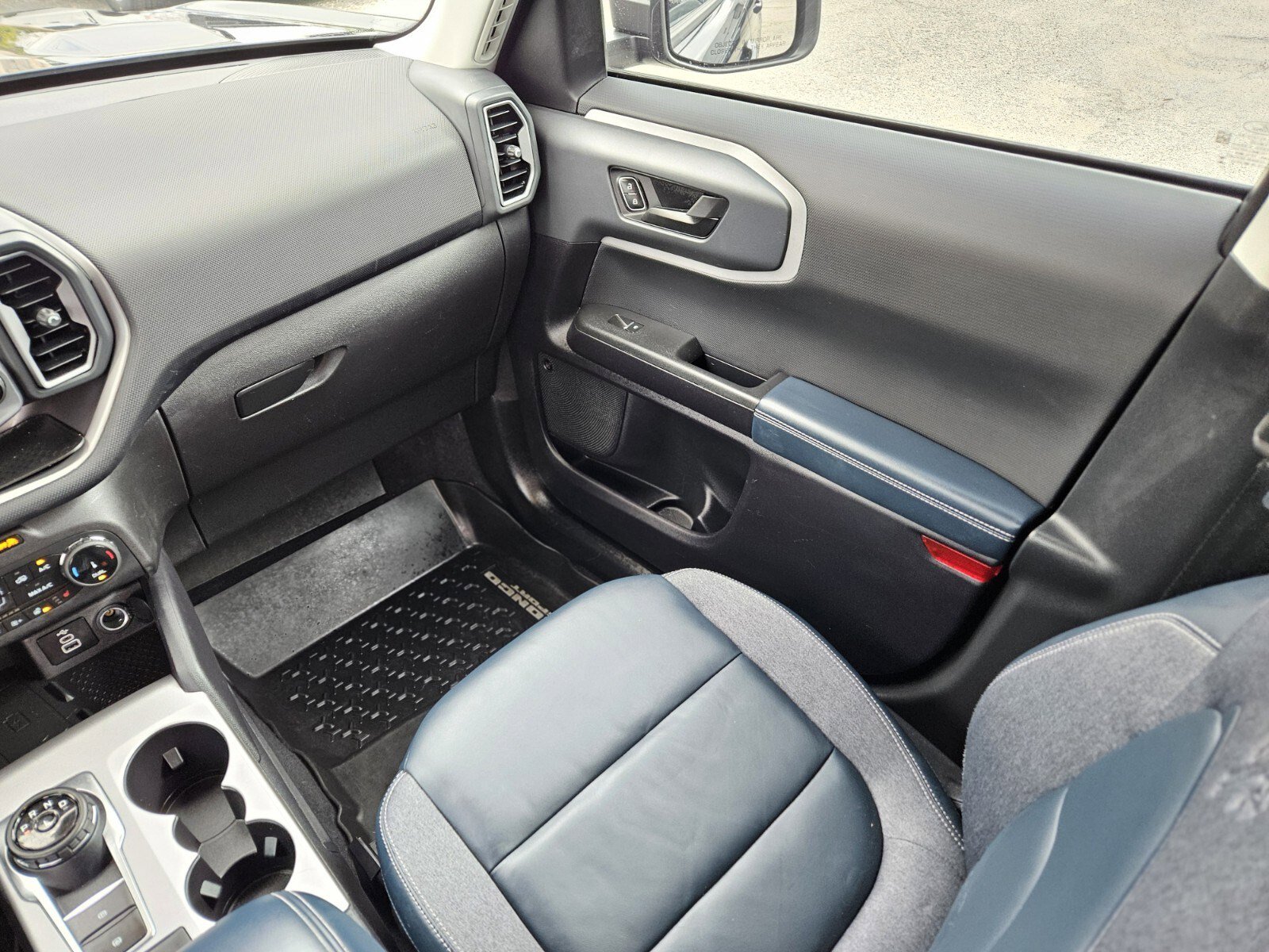 Certified 2023 Ford Bronco Sport Outer Banks w/ Tech Package image 16