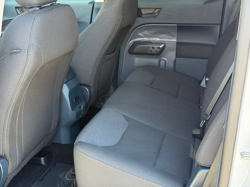 Certified 2025 Ford Maverick XL FWD image 8