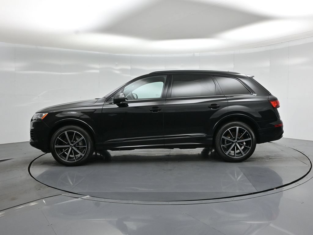 Used 2022 Audi Q7 3.0T Premium Plus w/ Premium Plus Package AWD/4WD image 30