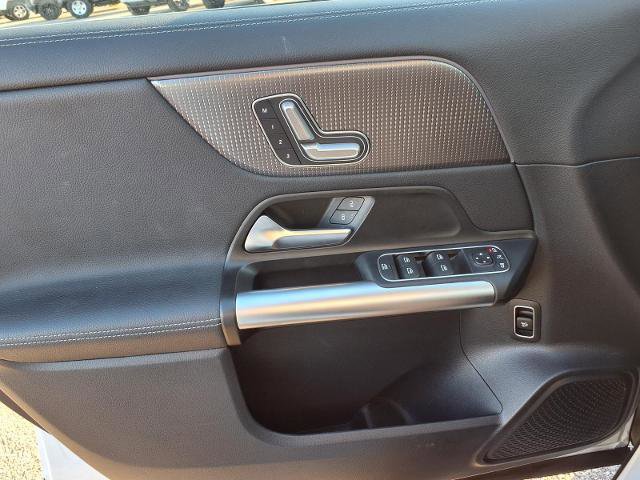 Used 2023 Mercedes-Benz GLA 250 GLA 250 w/ Premium Package image 15