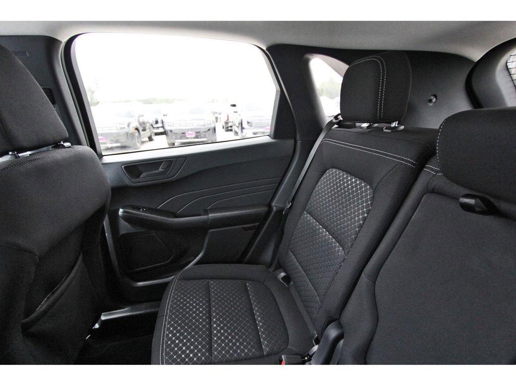Certified 2025 Ford Escape Active FWD image 14