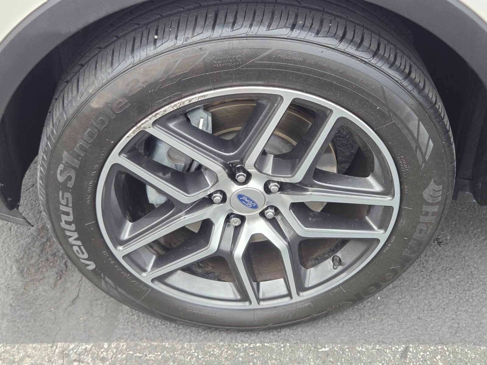 Certified 2019 Ford Explorer Sport w/ Equipment Group 401A AWD/4WD image 9