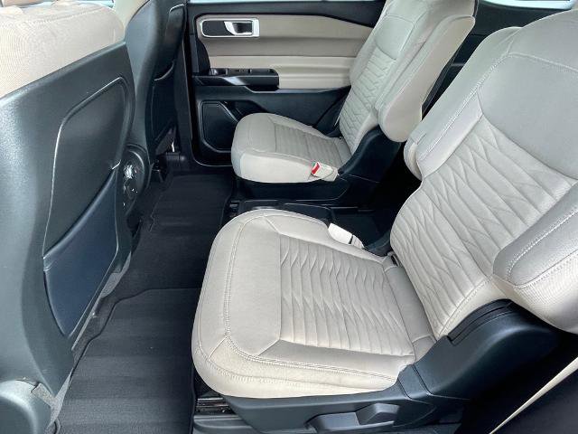 Certified 2020 Ford Explorer XLT image 12