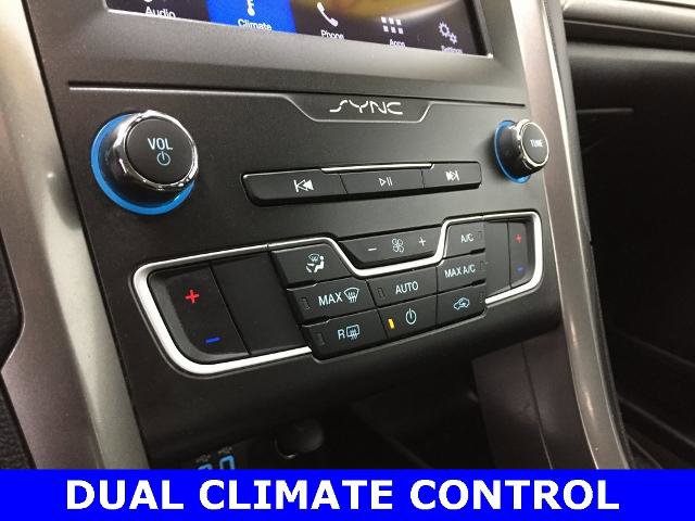 Certified 2019 Ford Fusion SE image 12