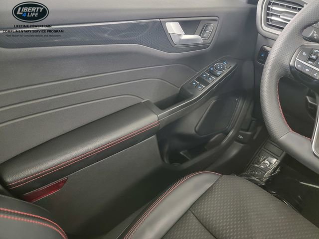 Certified 2023 Ford Escape ST-Line w/ Tech Pack #1 AWD/4WD image 32