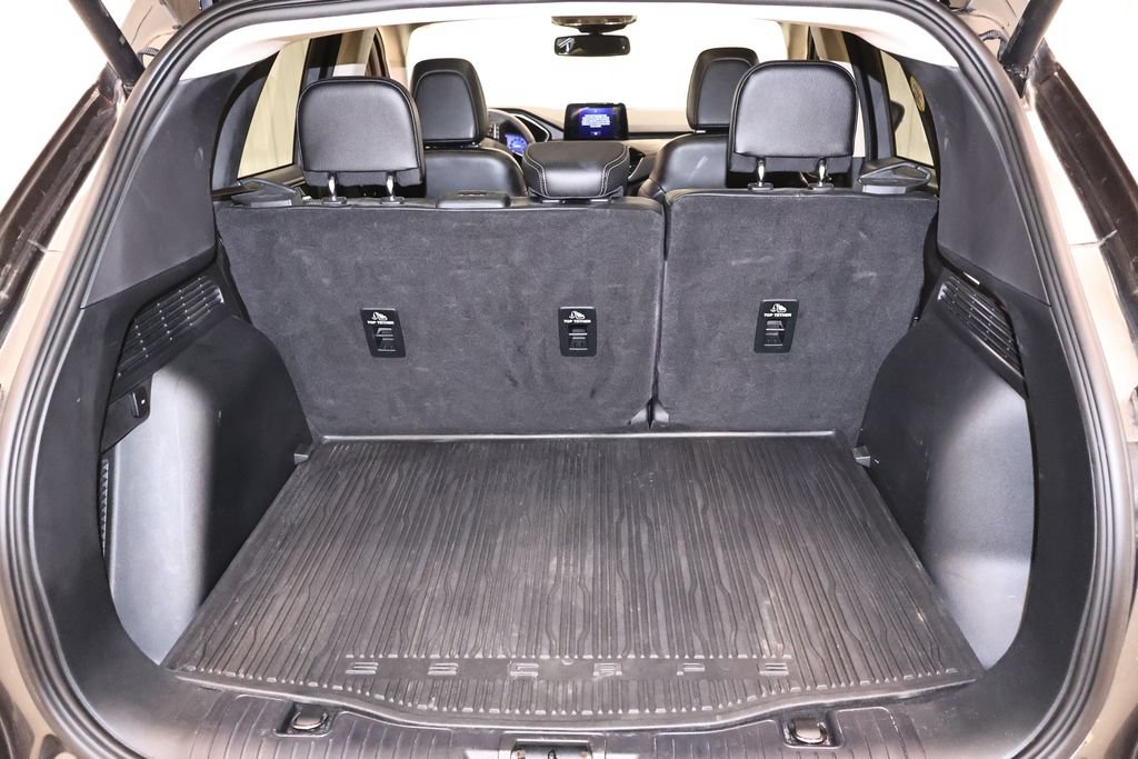 Certified 2020 Ford Escape Titanium w/ Titanium Premium Package 2.0 AWD/4WD image 38