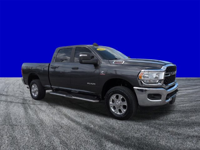 Used 2024 RAM 2500 Big Horn AWD/4WD image 2