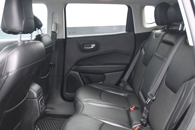 Used 2019 Jeep Compass Latitude AWD/4WD image 5