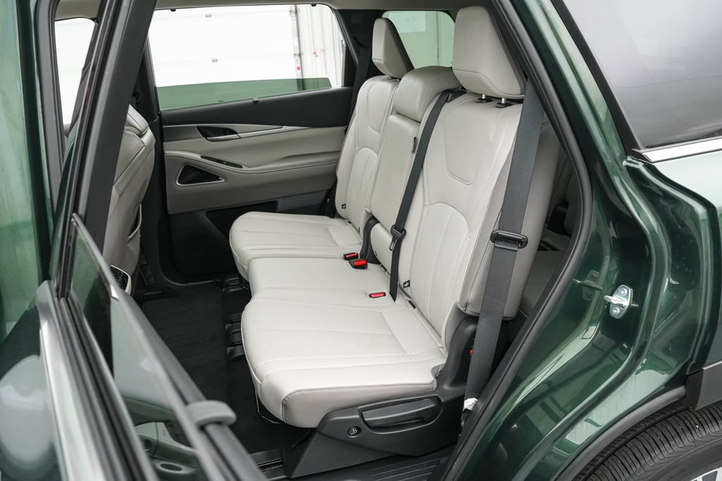 Used 2026 INFINITI QX60 Luxe w/ Cargo Package FWD image 20