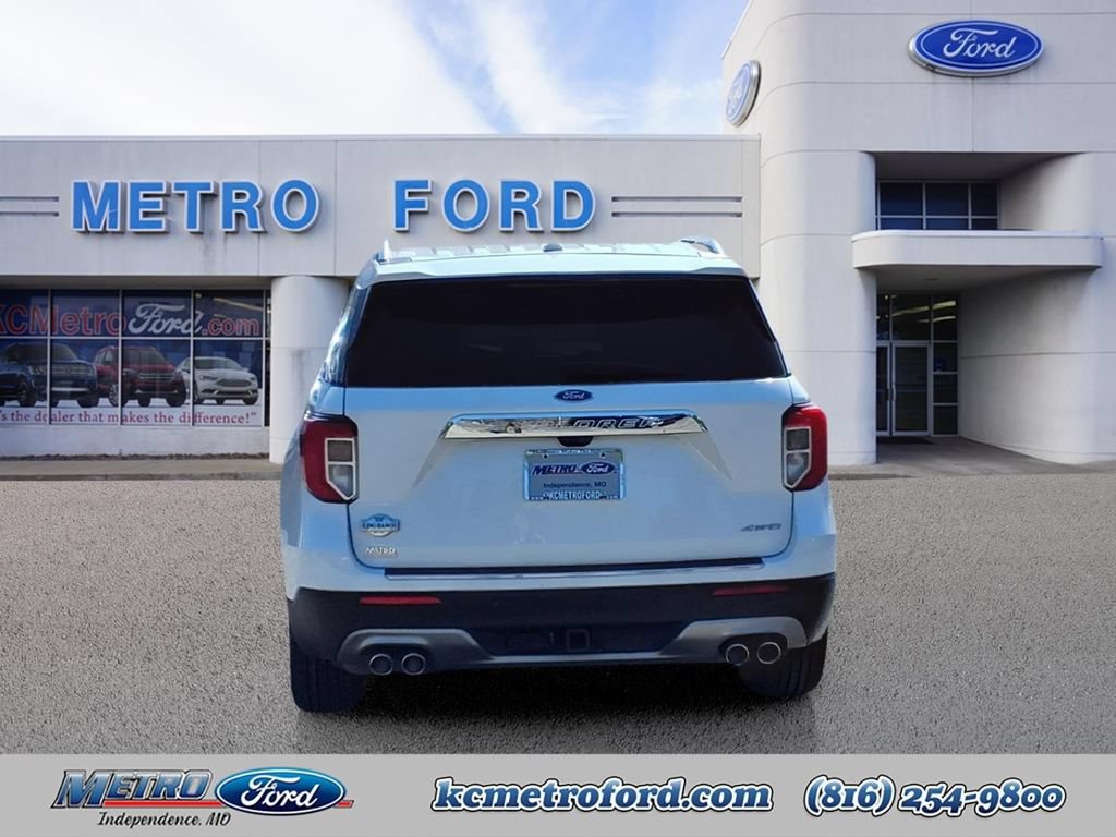 Certified 2023 Ford Explorer King Ranch w/ Technology Package AWD/4WD image 4
