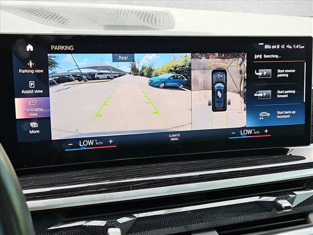 Used 2023 BMW X7 xDrive40i w/ M Sport Package AWD/4WD image 14