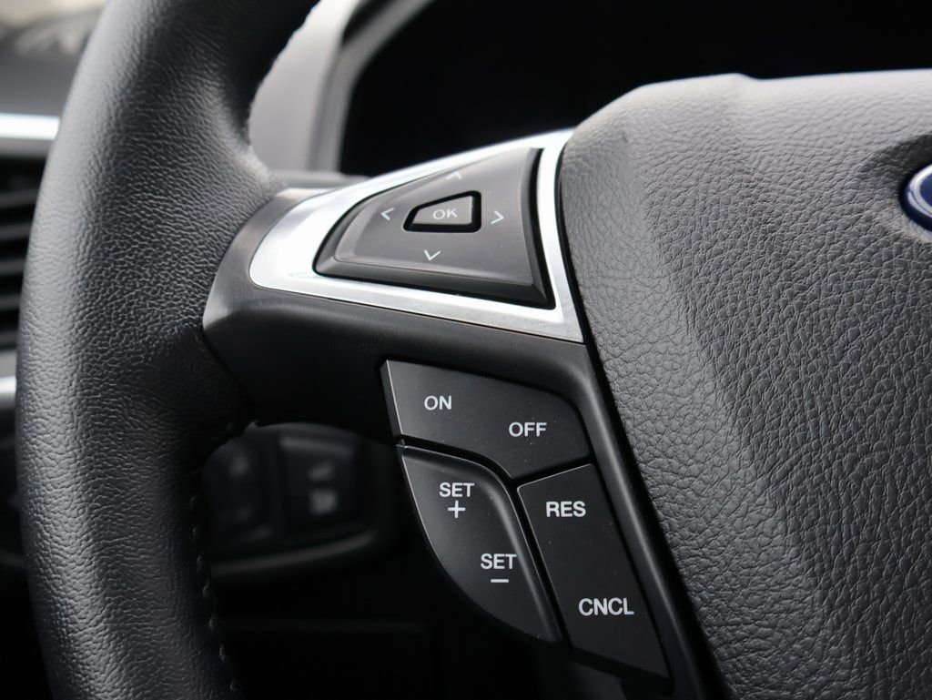 Certified 2022 Ford Edge Titanium image 26