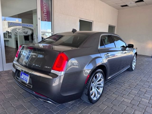 Used 2019 Chrysler 300 Limited RWD image 5