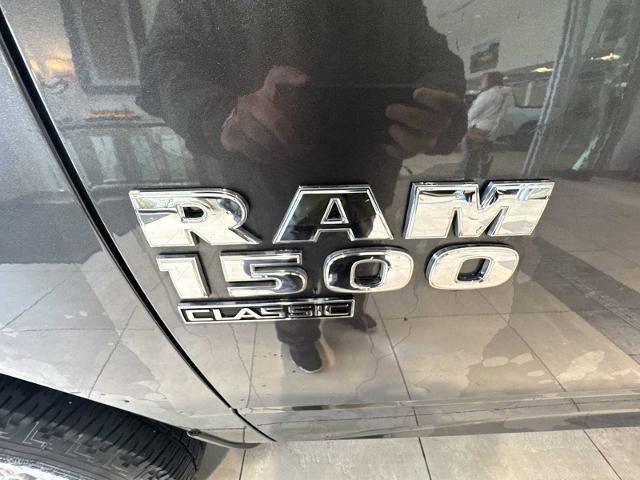 Used 2019 RAM 1500 Express AWD/4WD image 29