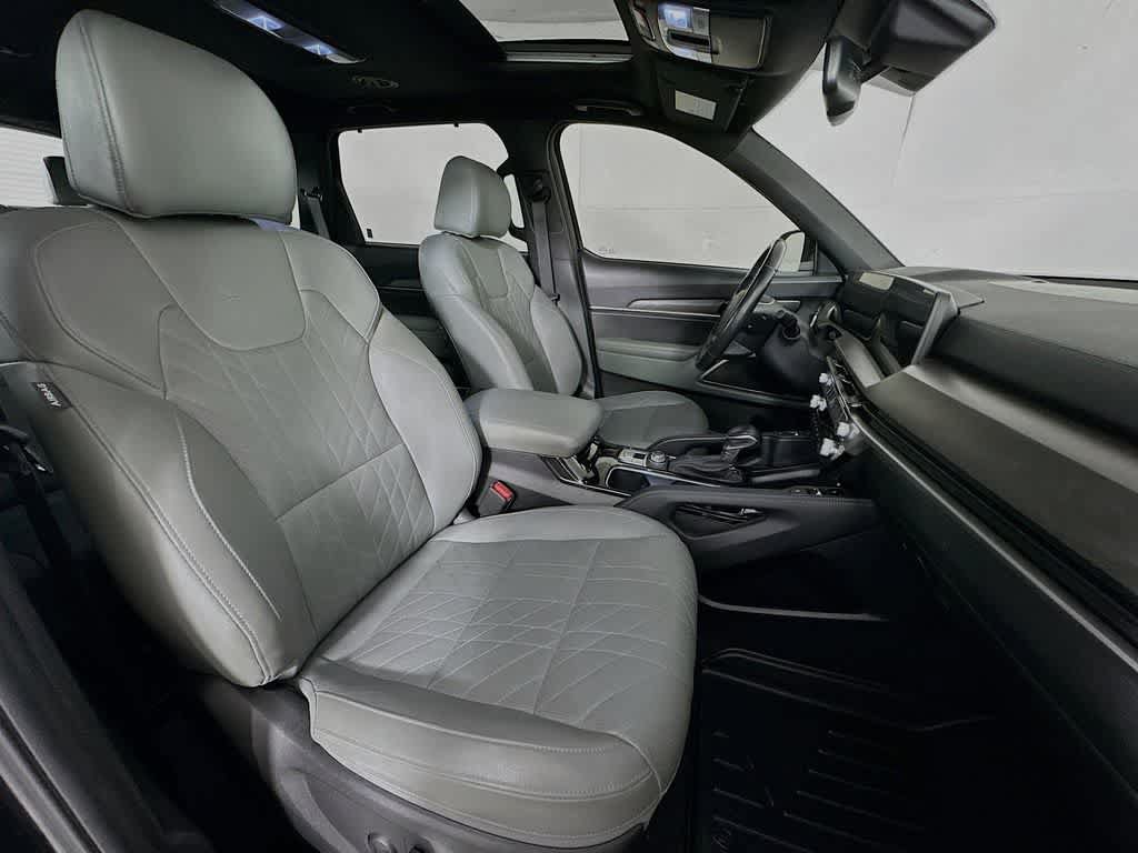 Used 2023 Kia Telluride EX X-Line AWD/4WD image 14