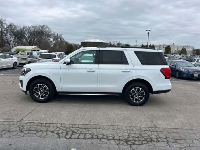 Certified 2023 Ford Expedition XLT image 6