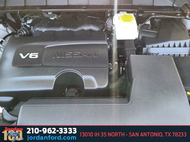 Used 2023 Nissan Pathfinder SL FWD image 32