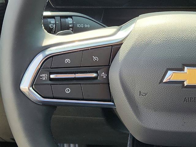 Used 2026 Chevrolet Equinox LT FWD image 30