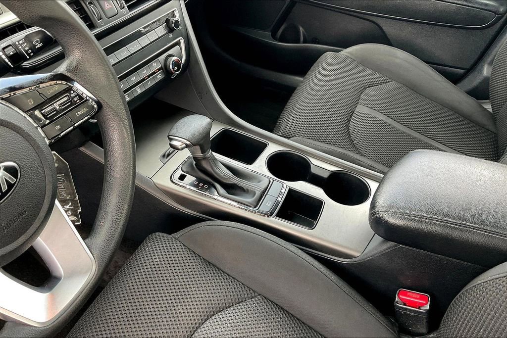 Used 2020 Kia Optima LX FWD image 15