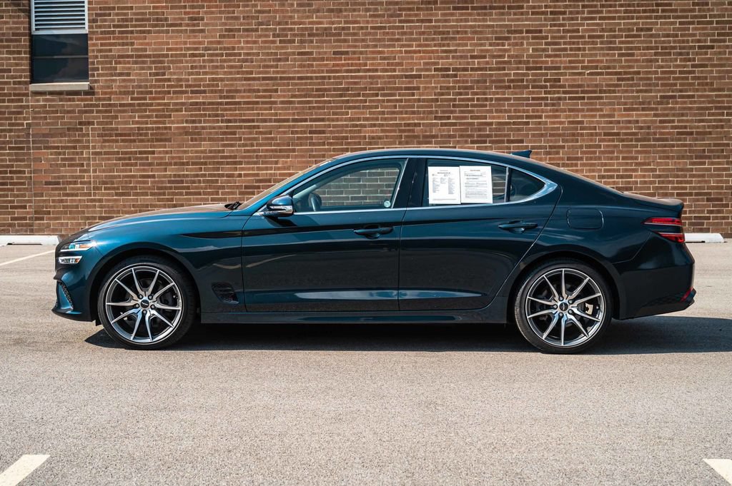 Used 2023 Genesis G70 2.0T AWD/4WD image 3