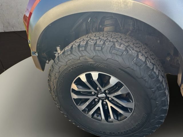 Certified 2019 Ford F150 Raptor w/ Equipment Group 802A Luxury AWD/4WD image 11