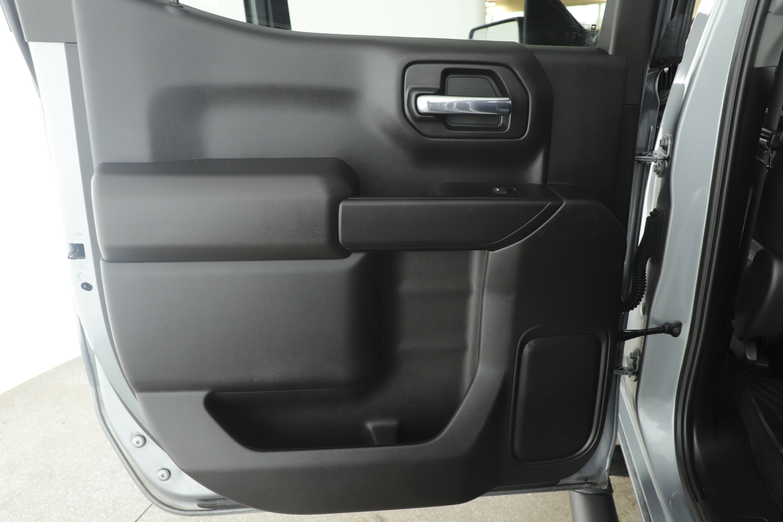 Used 2024 Chevrolet Silverado 1500 Custom w/ Rally Edition image 12