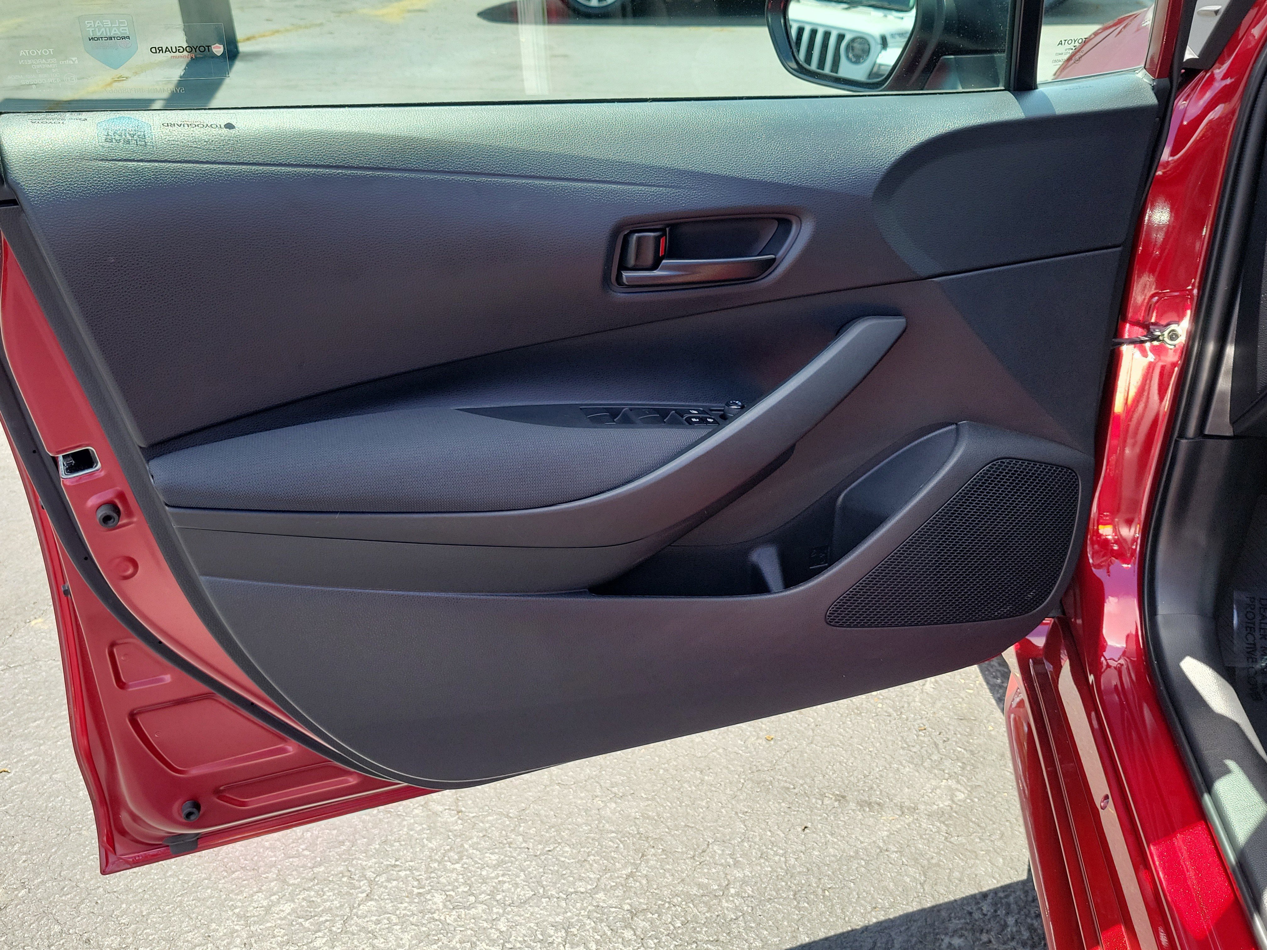 Used 2024 Toyota Corolla LE image 19