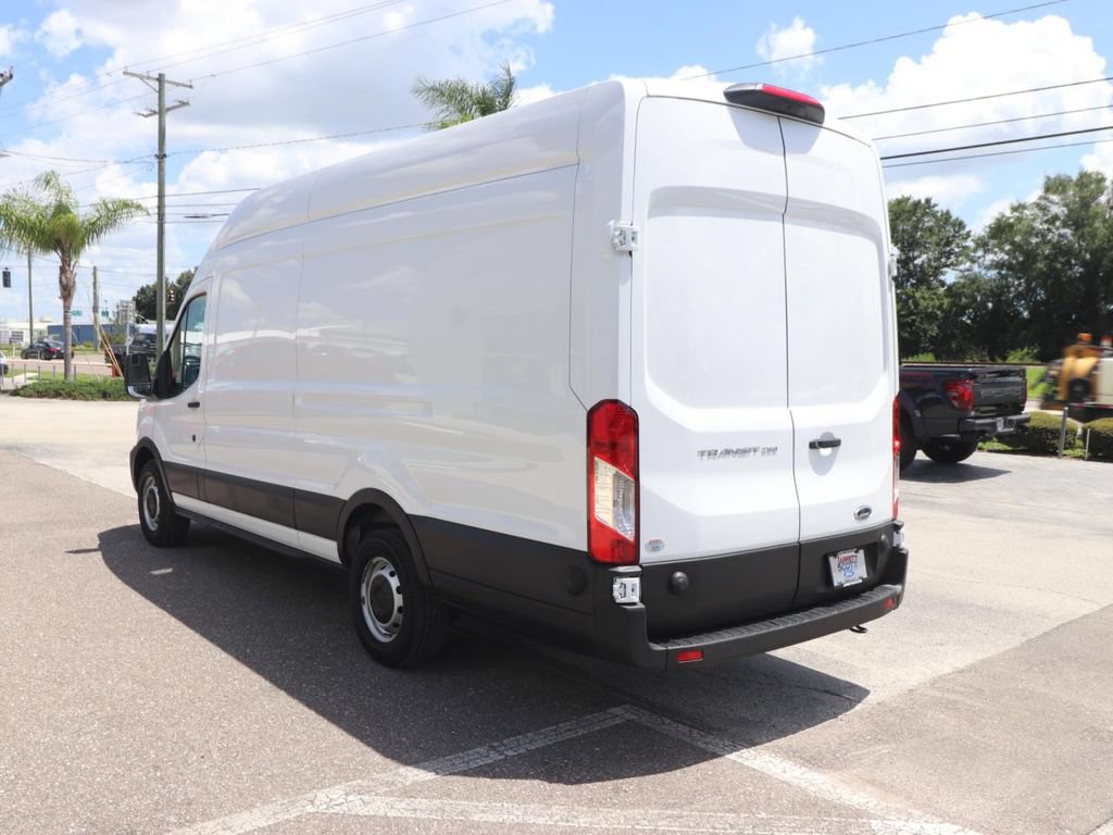Certified 2025 Ford Transit 250 148 High Roof Extended RWD image 8
