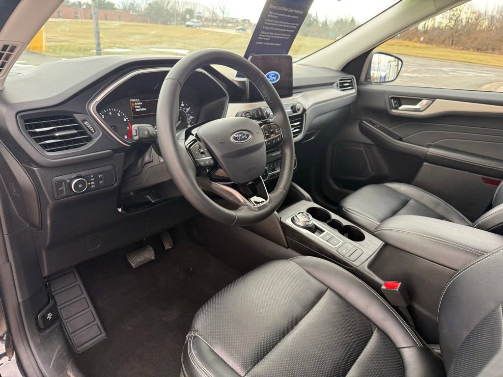 Certified 2022 Ford Escape SEL image 21
