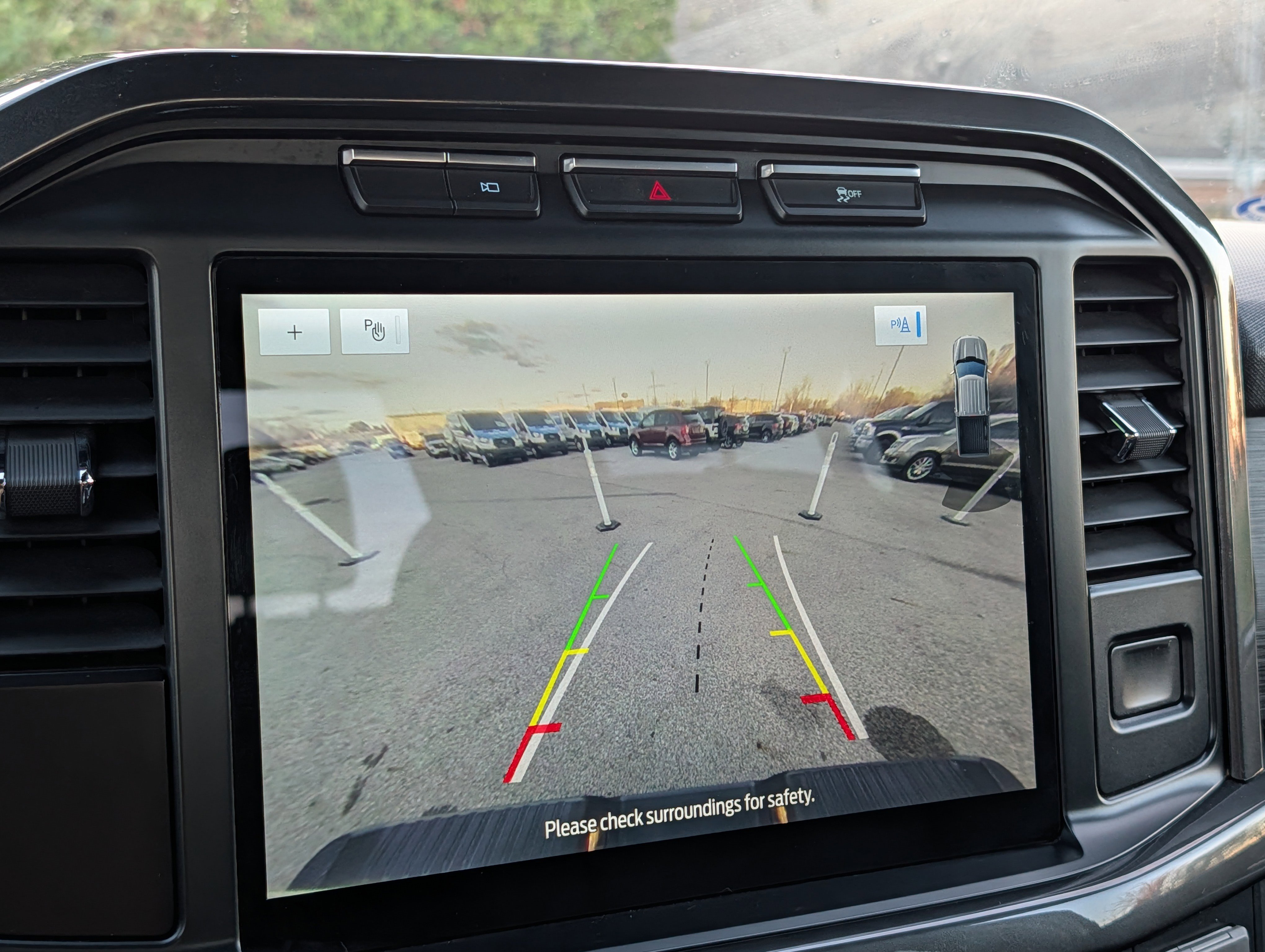 Certified 2022 Ford F150 XLT w/ Equipment Group 302A High image 20