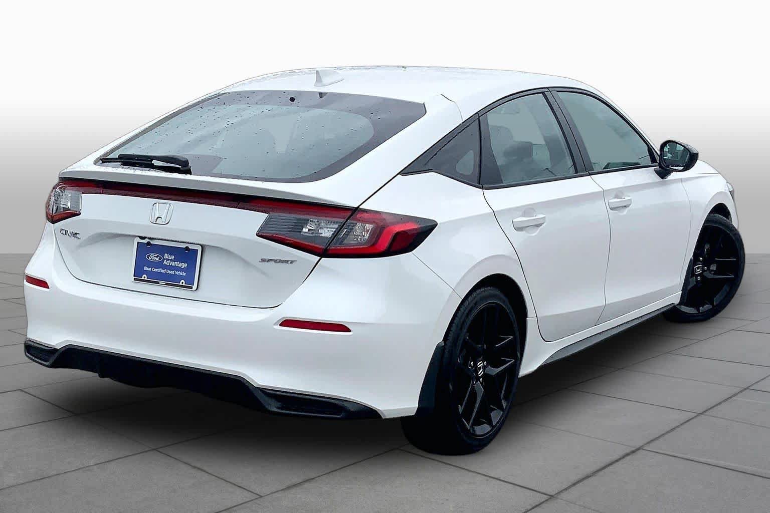 Used 2025 Honda Civic Sport image 13
