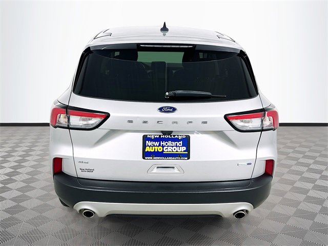 Certified 2020 Ford Escape SE image 6