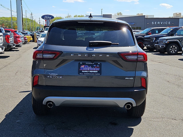 Certified 2023 Ford Escape Active w/ Tech Pack #1 AWD/4WD image 9