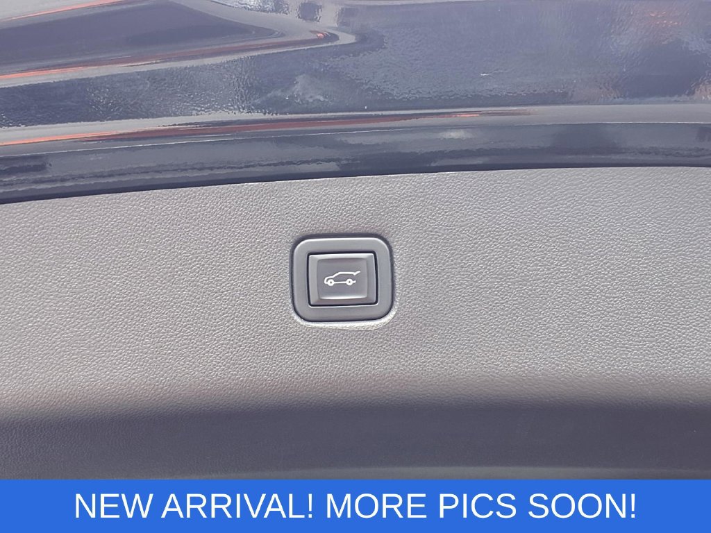 Used 2022 Chevrolet Blazer LT FWD image 21