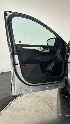 Certified 2020 Ford Escape SE AWD/4WD image 33