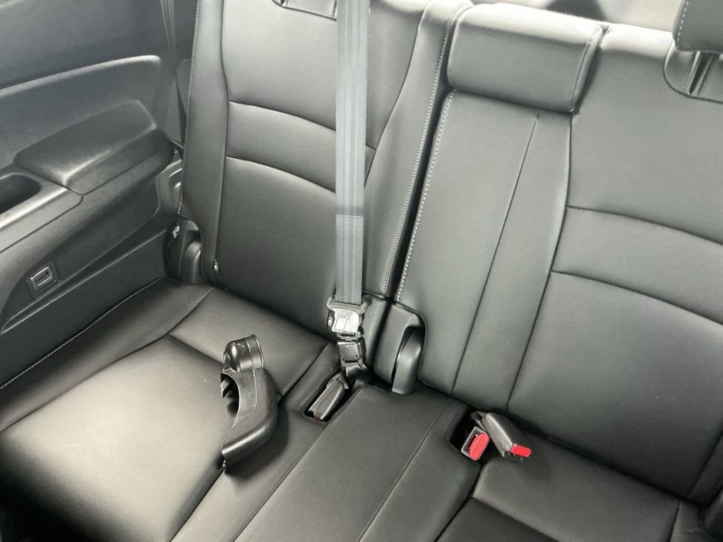 Used 2019 Honda Pilot Elite image 20