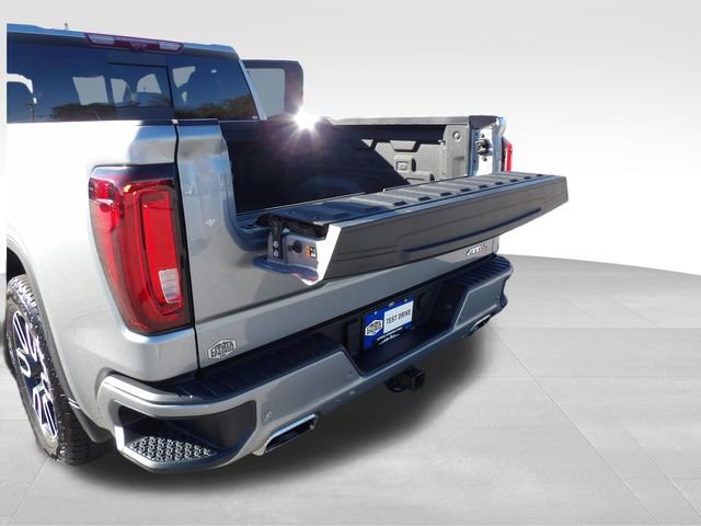 Used 2025 GMC Sierra 1500 AT4 w/ AT4 Premium Package AWD/4WD image 12
