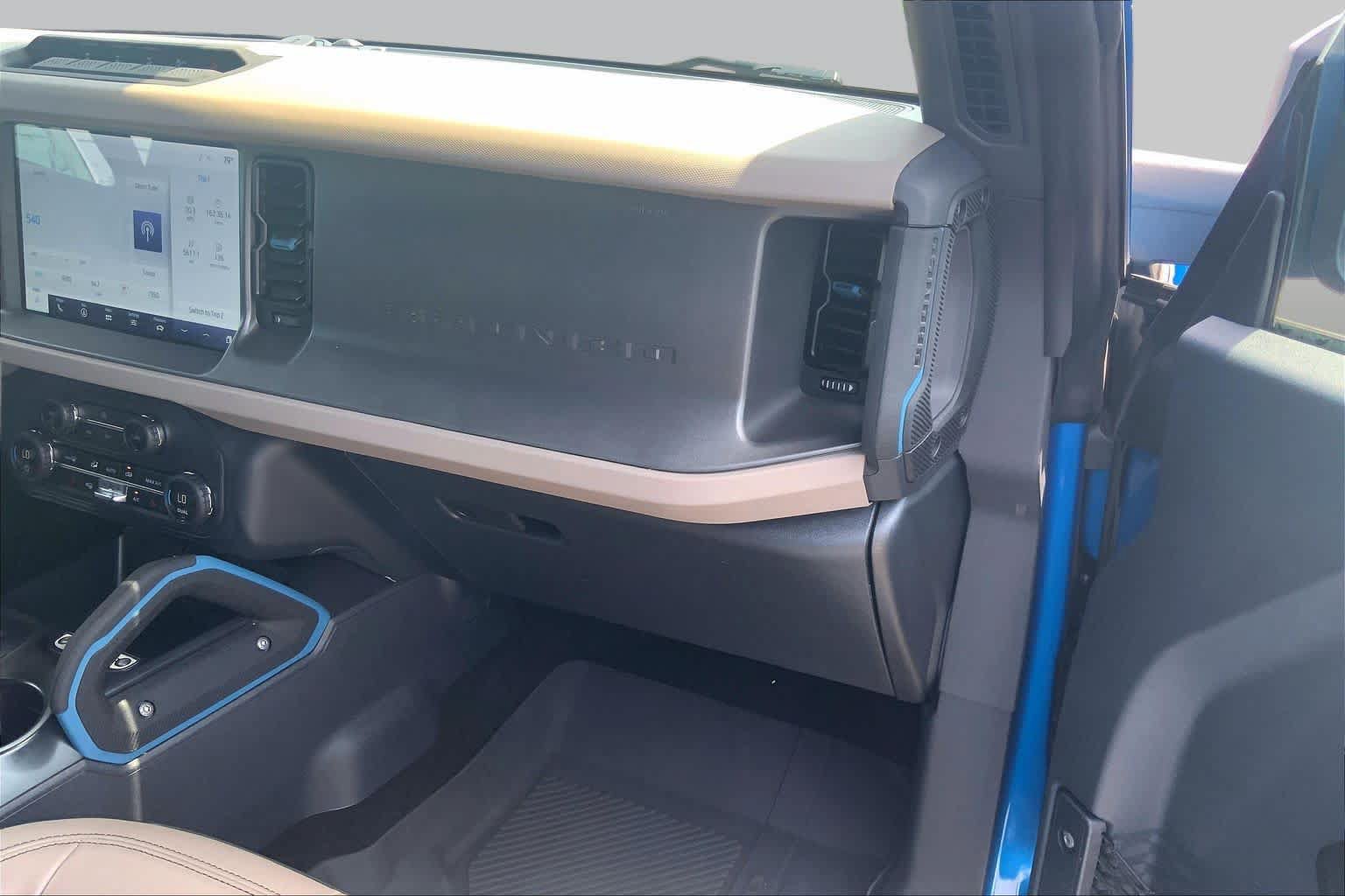Certified 2024 Ford Bronco Wildtrak AWD/4WD image 19