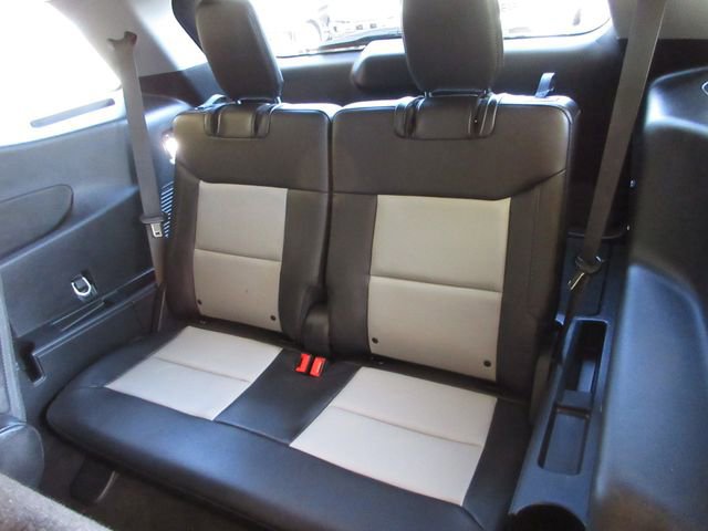 Certified 2023 Ford Explorer XLT w/ Equipment Group 202A image 27