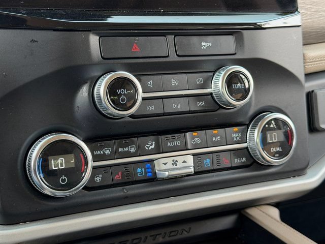 Certified 2023 Ford Expedition Limited AWD/4WD image 21