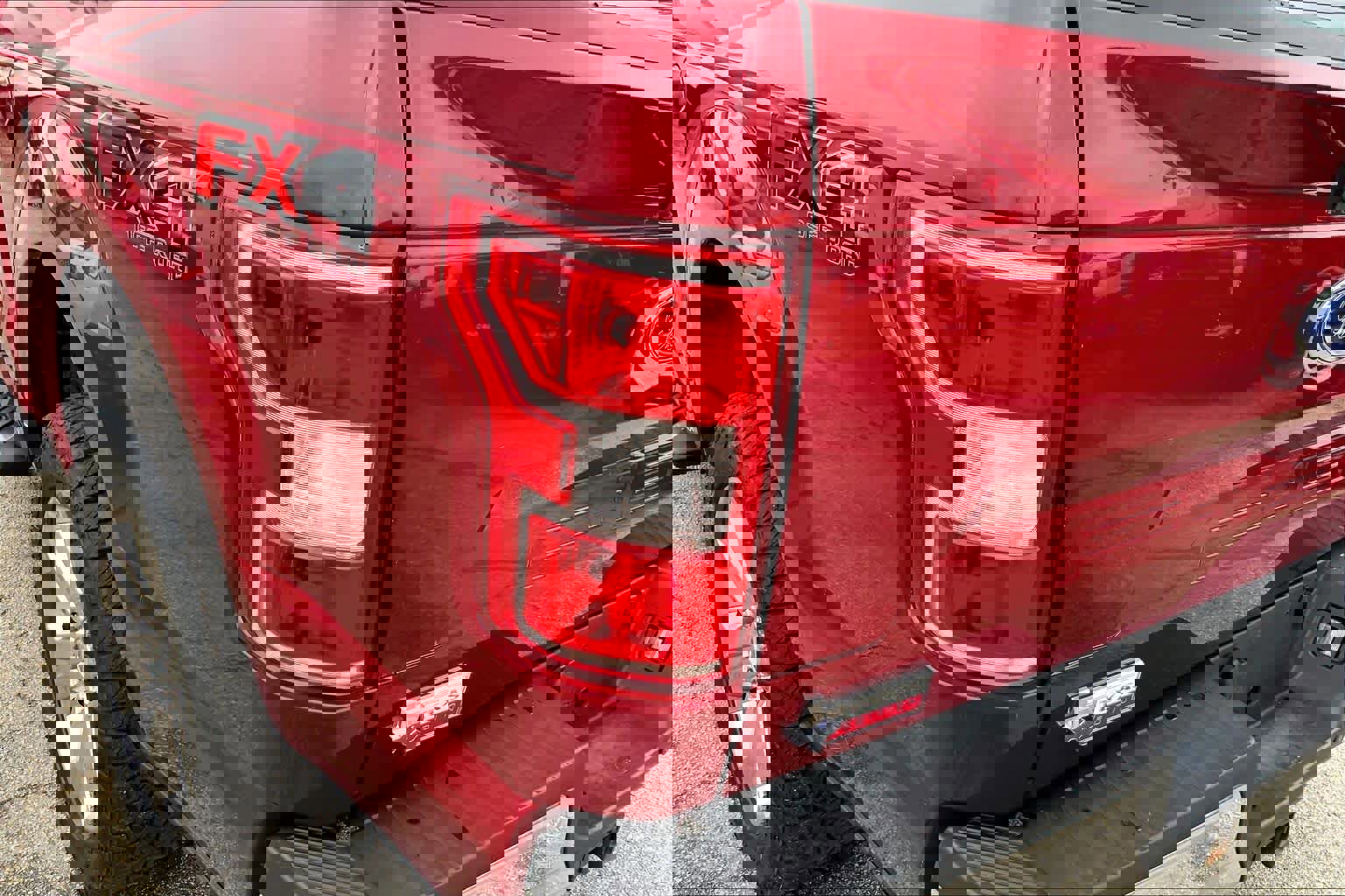 Certified 2018 Ford F150 XLT w/ Equipment Group 302A Luxury AWD/4WD image 25