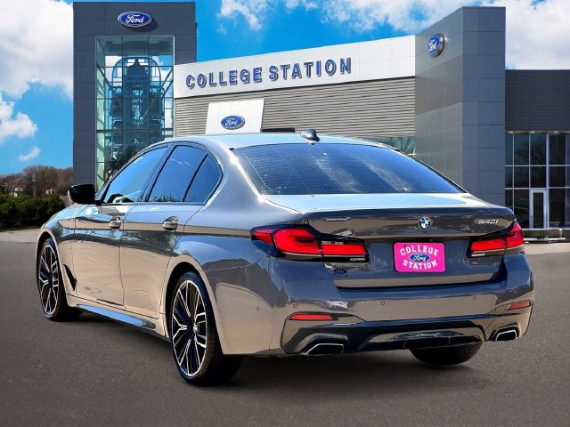 Used 2021 BMW 540i w/ M Sport Package RWD image 5