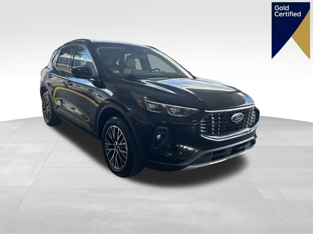 Certified 2024 Ford Escape SE w/ PHEV Premium Package image 1