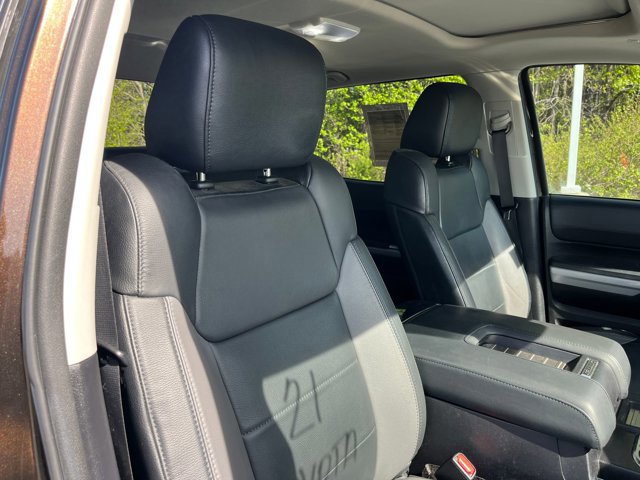 Used 2021 Toyota Tundra Limited w/ Limited Premium Package image 40