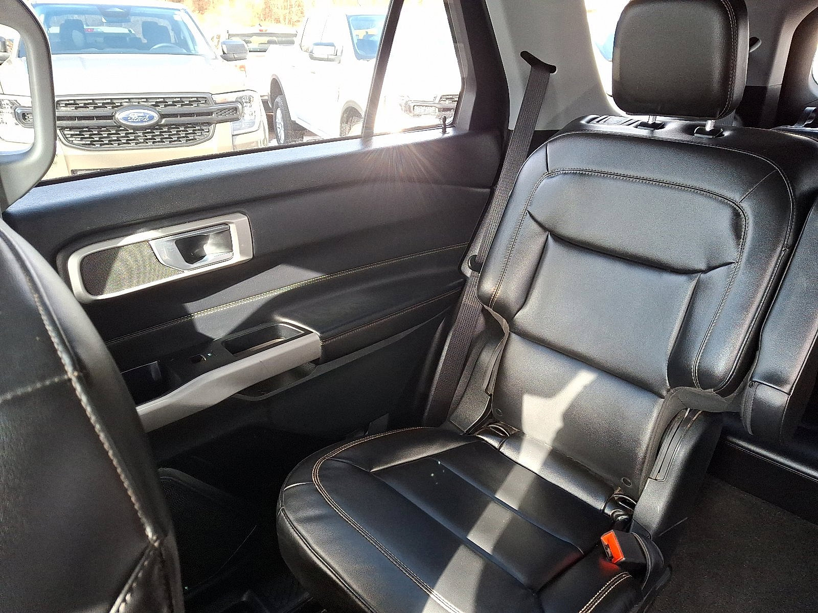 Certified 2024 Ford Explorer XLT w/ Equipment Group 202A image 18