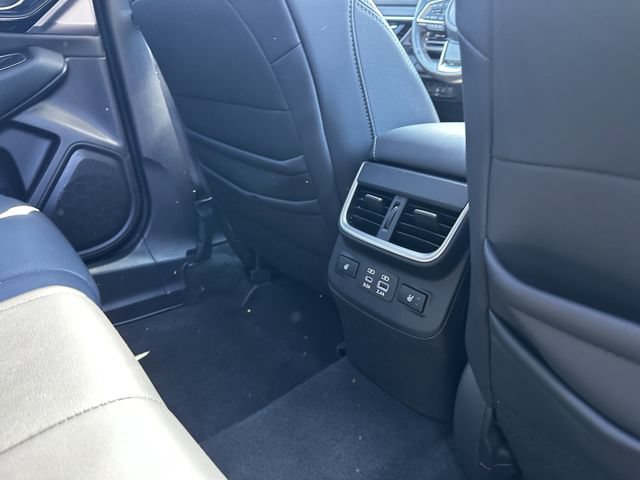Used 2023 Subaru Outback Limited AWD/4WD image 37