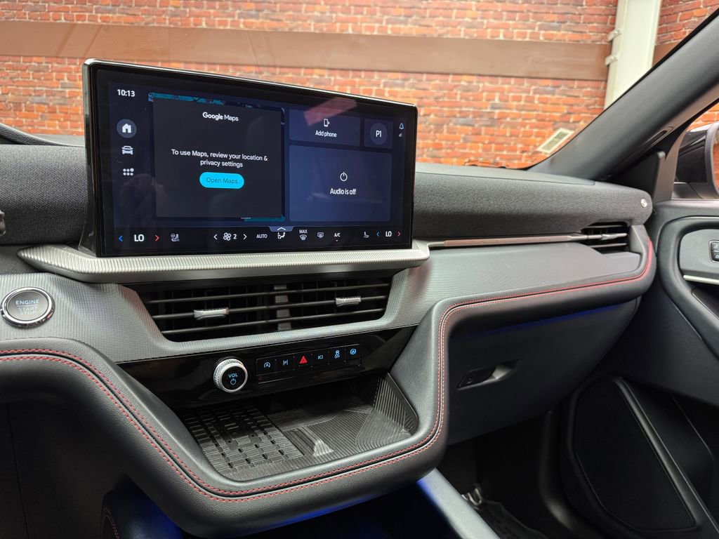 Certified 2025 Ford Explorer ST-Line w/ Premium Package AWD/4WD image 19