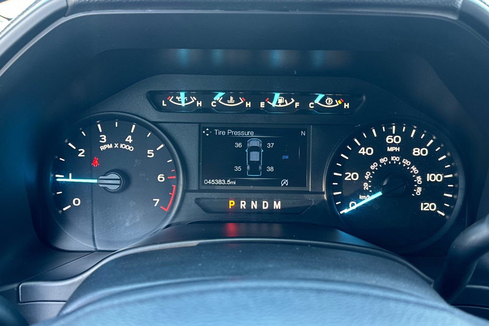 Certified 2019 Ford F150 XL w/ Equipment Group 101A Mid RWD image 25